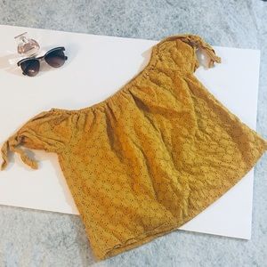 Golden Yellow Crochet Pattern Top size small